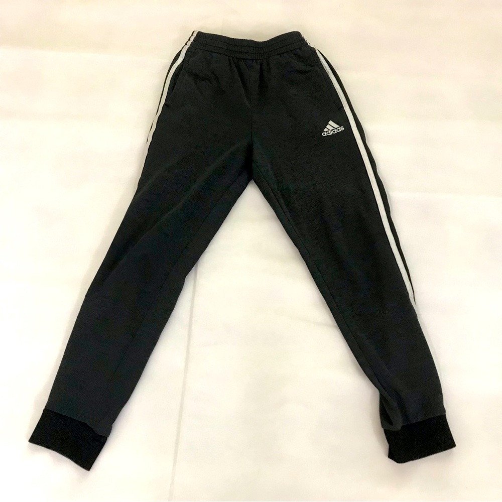 Adidas Boys Joggers pants Sz M (10-12)